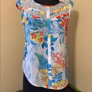 NWT Size Small Candie’s Floral Shirt C1